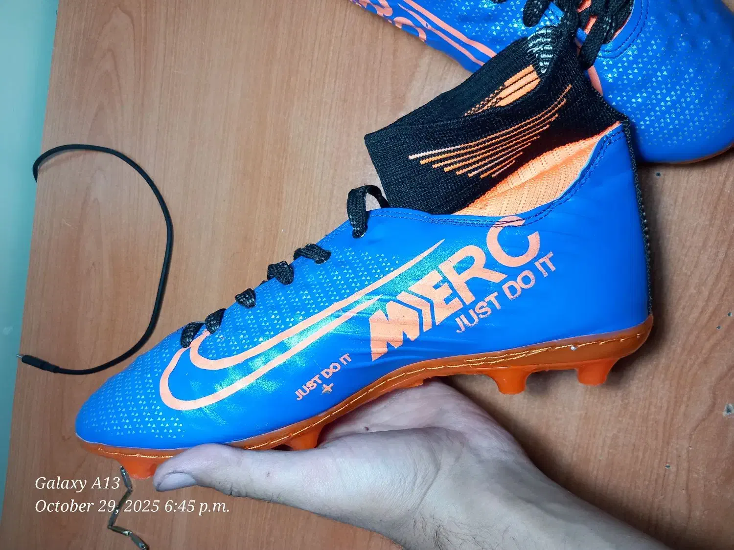 کفش فوتبالی چمن|کیف، کفش، کمربند|بستان آباد, |دیوار