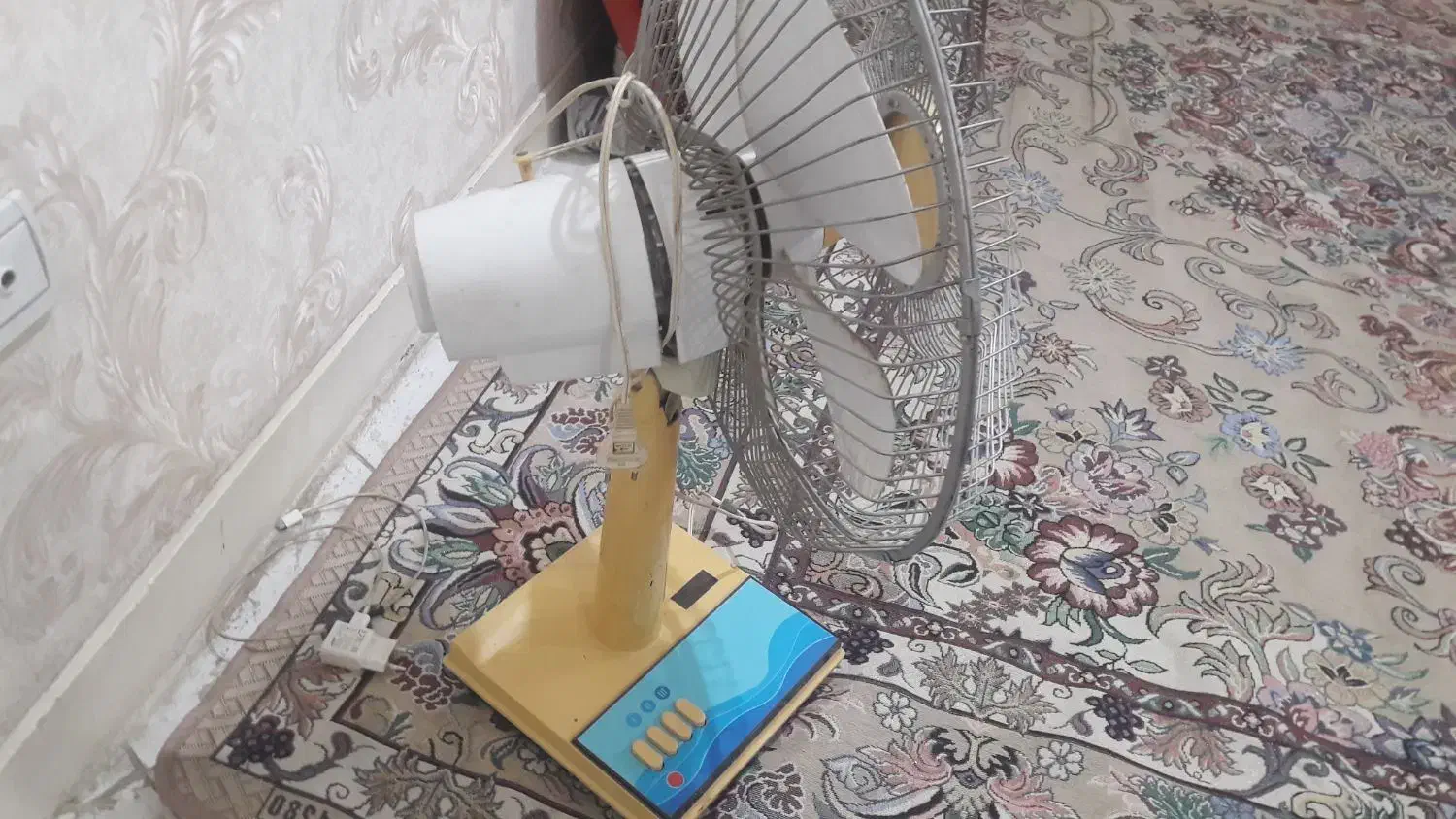 پنکه|پنکه و تصفیه‌کنندهٔ هوا|فردیس, فردیس|دیوار