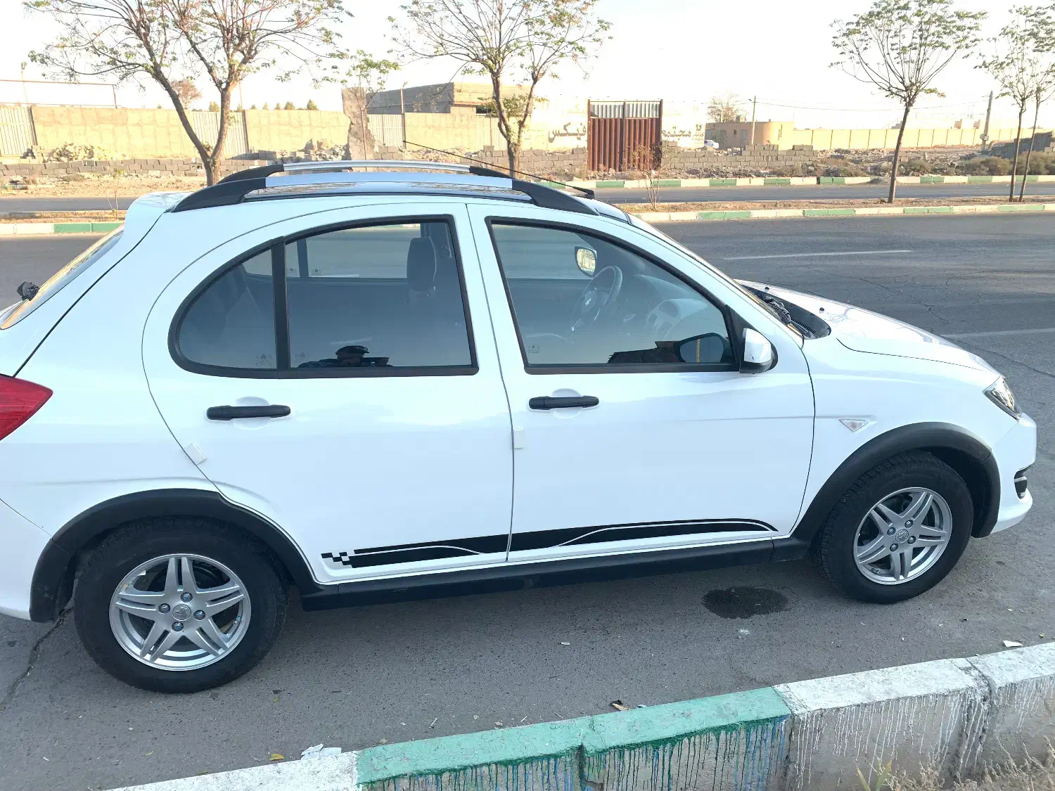 کوییک ۱۴۰۴|خودرو سواری و وانت|ورامین, ورامین|دیوار