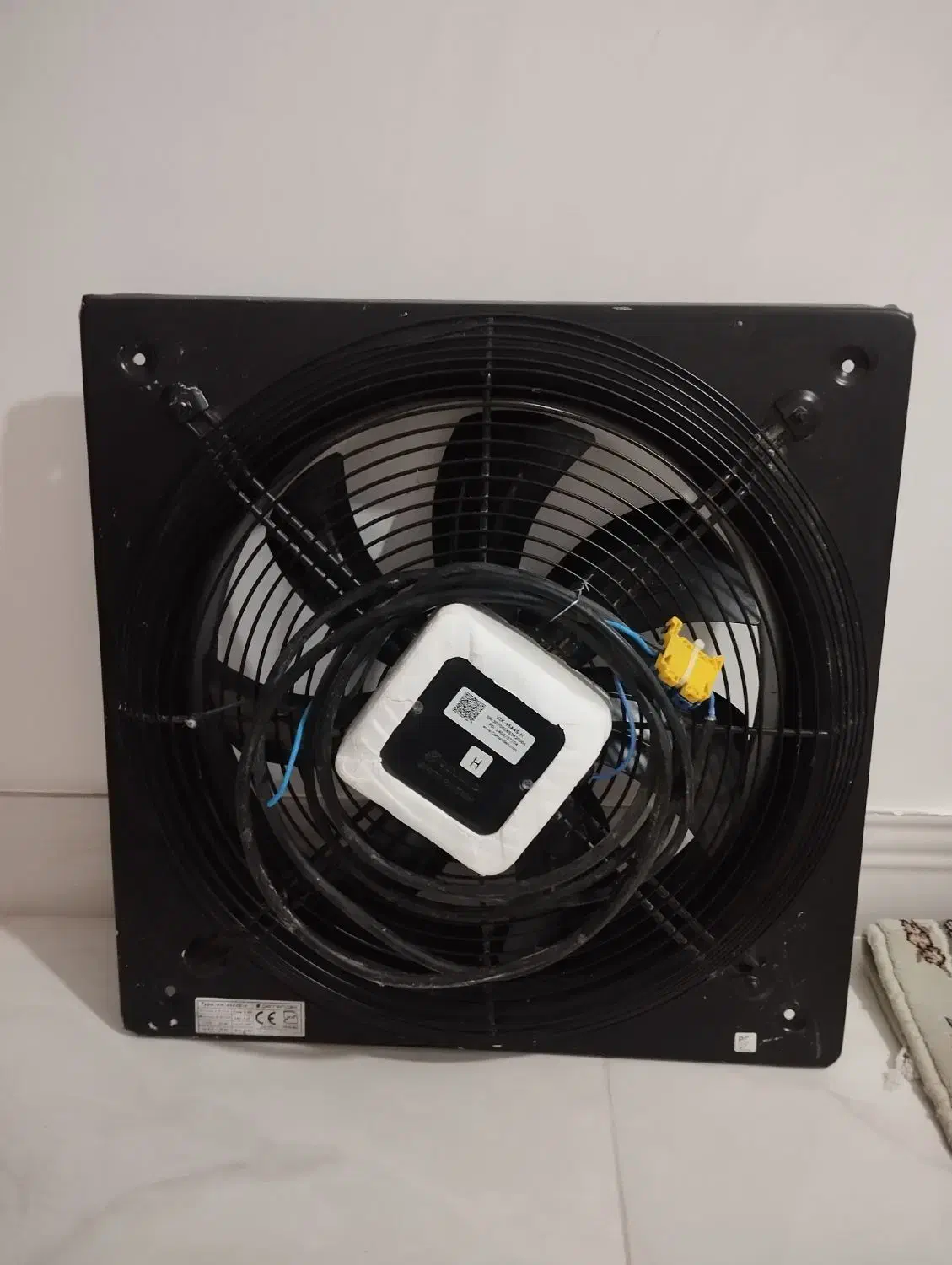 فن تهویه ایلکا|پنکه و تصفیه‌کنندهٔ هوا|سنندج, |دیوار