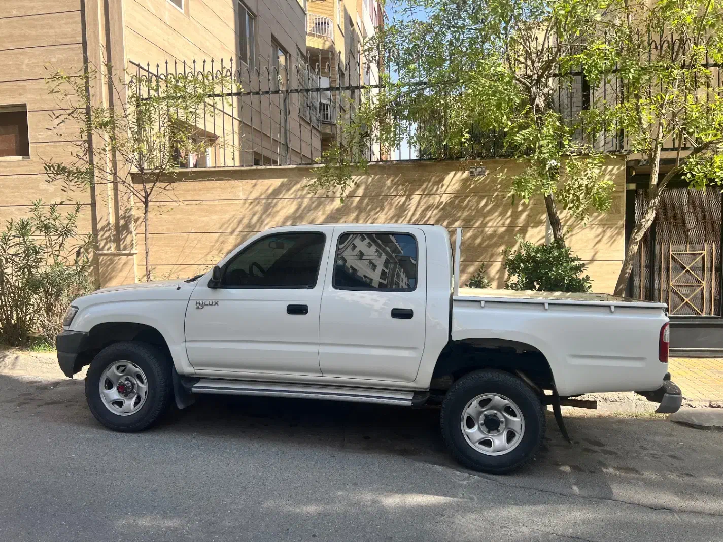 تویوتا هایلوکس تایگر مدل ۲۰۰۱|خودرو سواری و وانت|تهران, جنتآباد جنوبی|دیوار