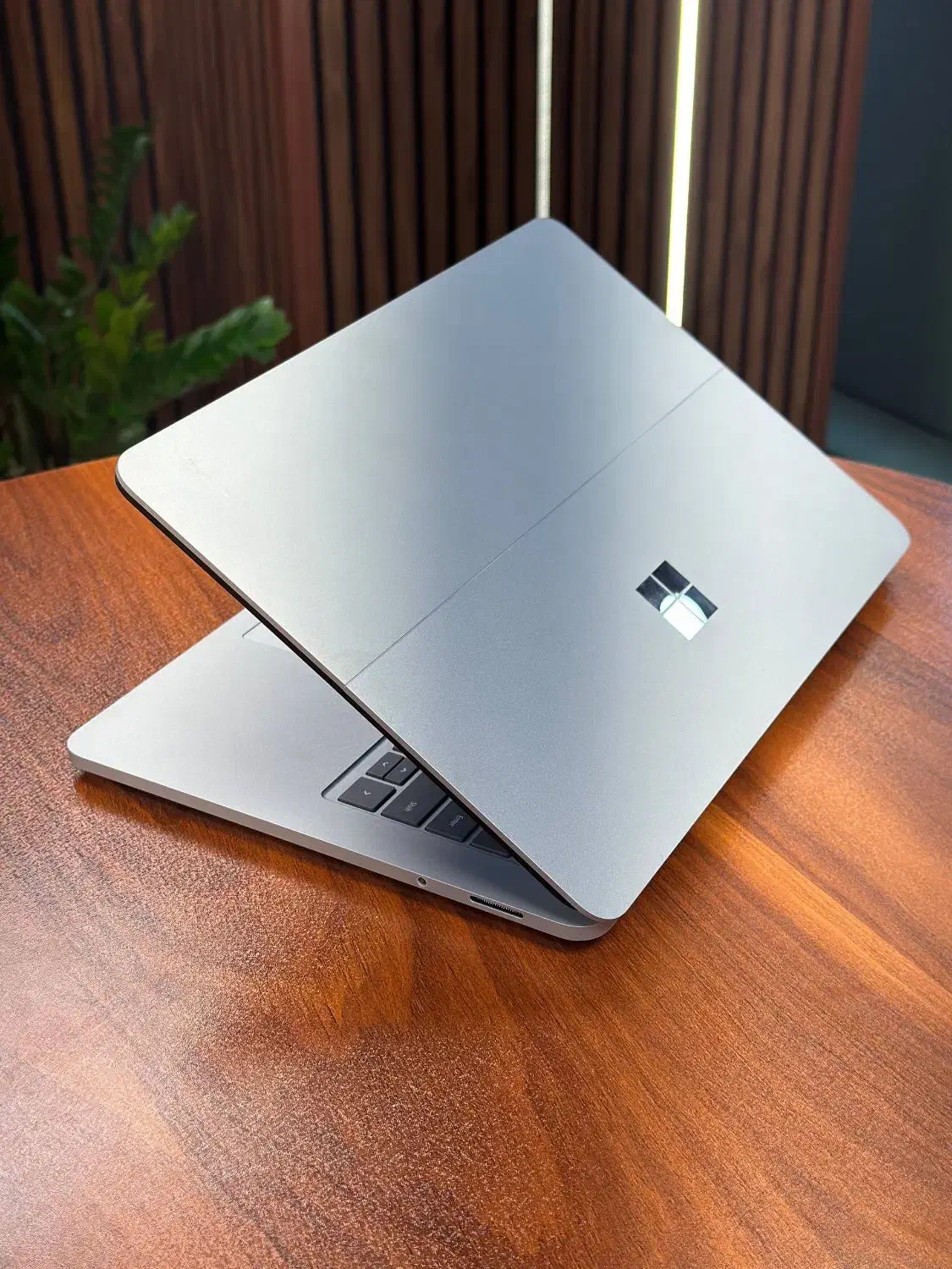 خاص ترین مایکروسافت با 4 گیگ مجزا Surfac Studio1|رایانه همراه|تهران, فلسطین (میدان انقلاب)|دیوار