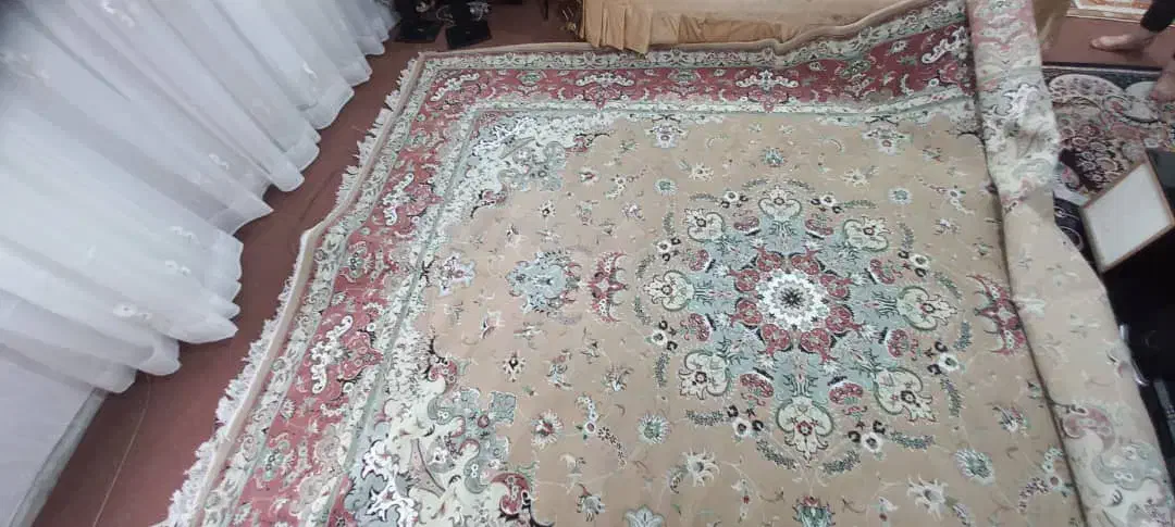 فرش۱۲ متری و ۶ متری در حد نو شسته شده|فرش|راهگان, |دیوار