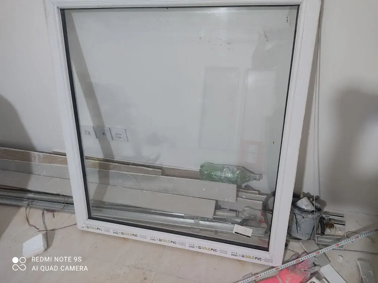 پنجره دوجداره سالم در حد نو|مصالح و تجهیزات ساختمان|فردیس, شهرک شهید حسینی|دیوار