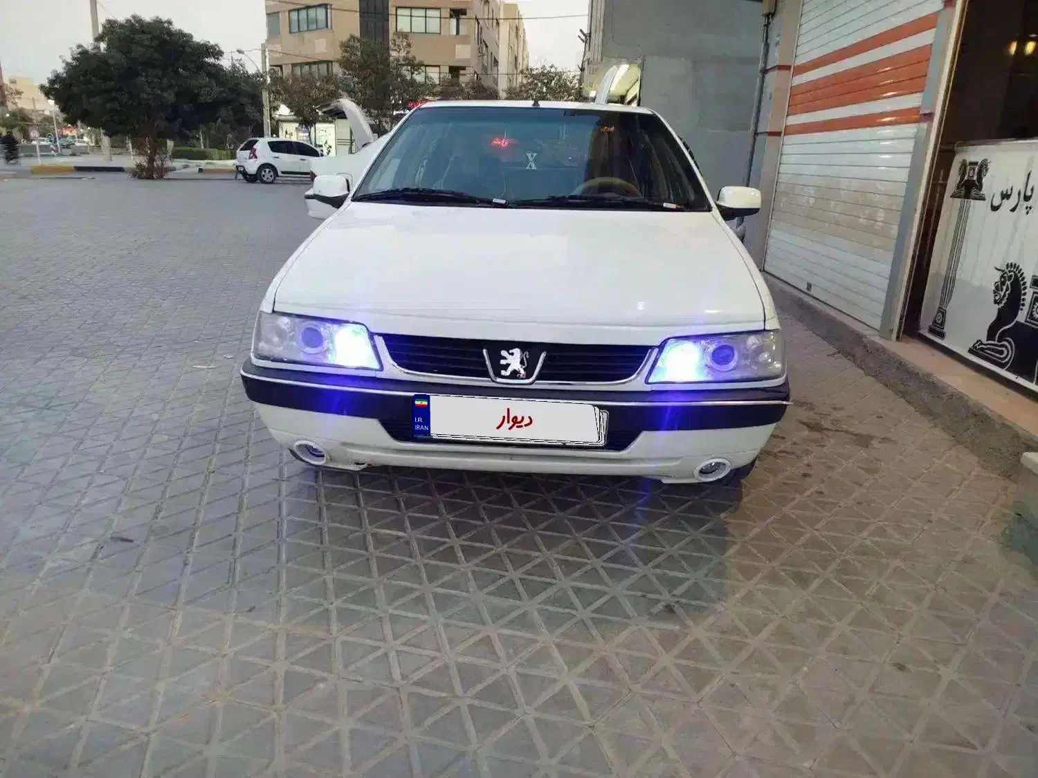 پژوslxسفید۱۸۰۰ درحد|خودرو سواری و وانت|اصفهان, الهیه|دیوار