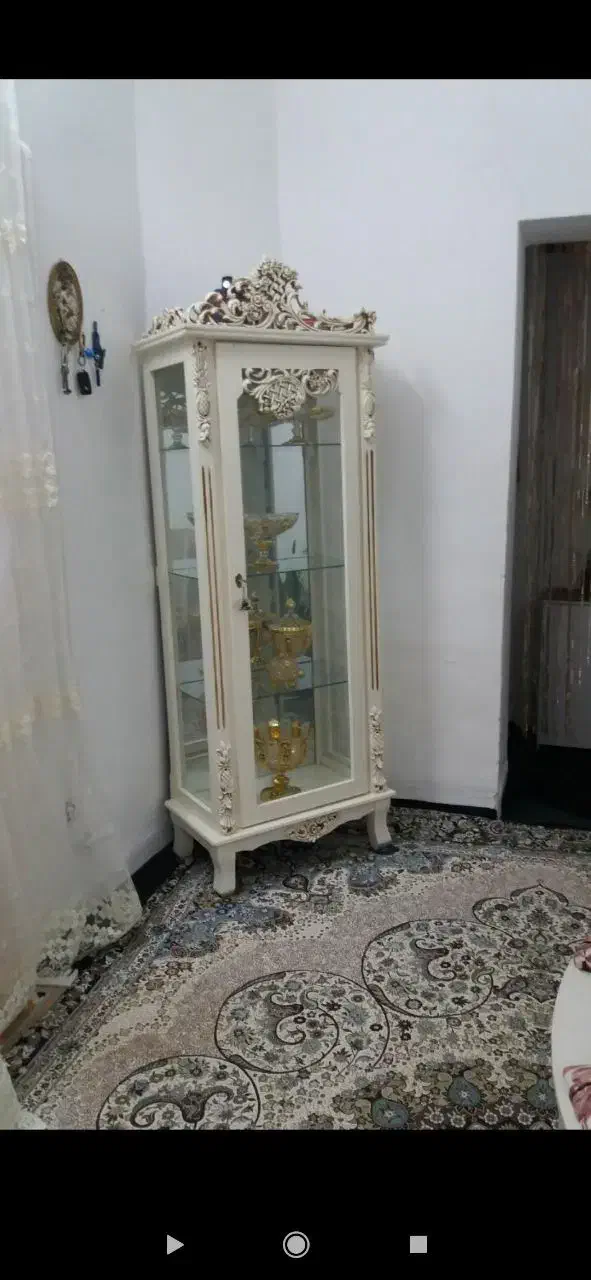 مبل ۷ نفره و بوفه|مبلمان خانگی و میز عسلی|منجیل, |دیوار