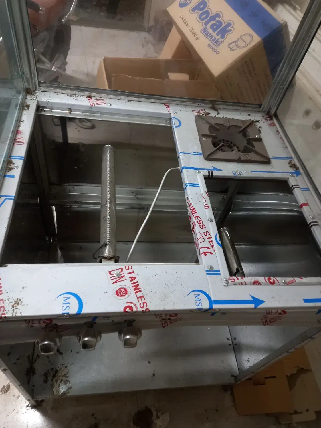 فر پیتزا ۹ بشقاب همراه با فر ساندویچ|کافی‌شاپ و رستوران|رودسر, |دیوار