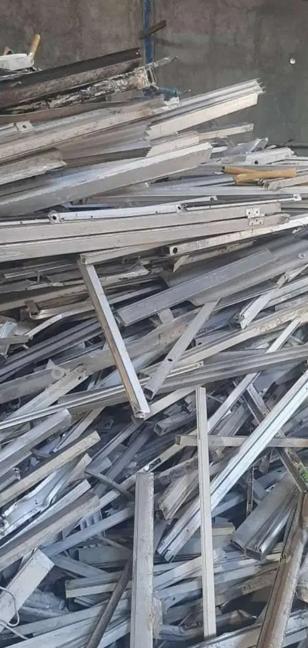 ضایعات اهن الات درب پنجره مس برنز آلومینیوم رادیات|عمده‌فروشی|تبریز, |دیوار