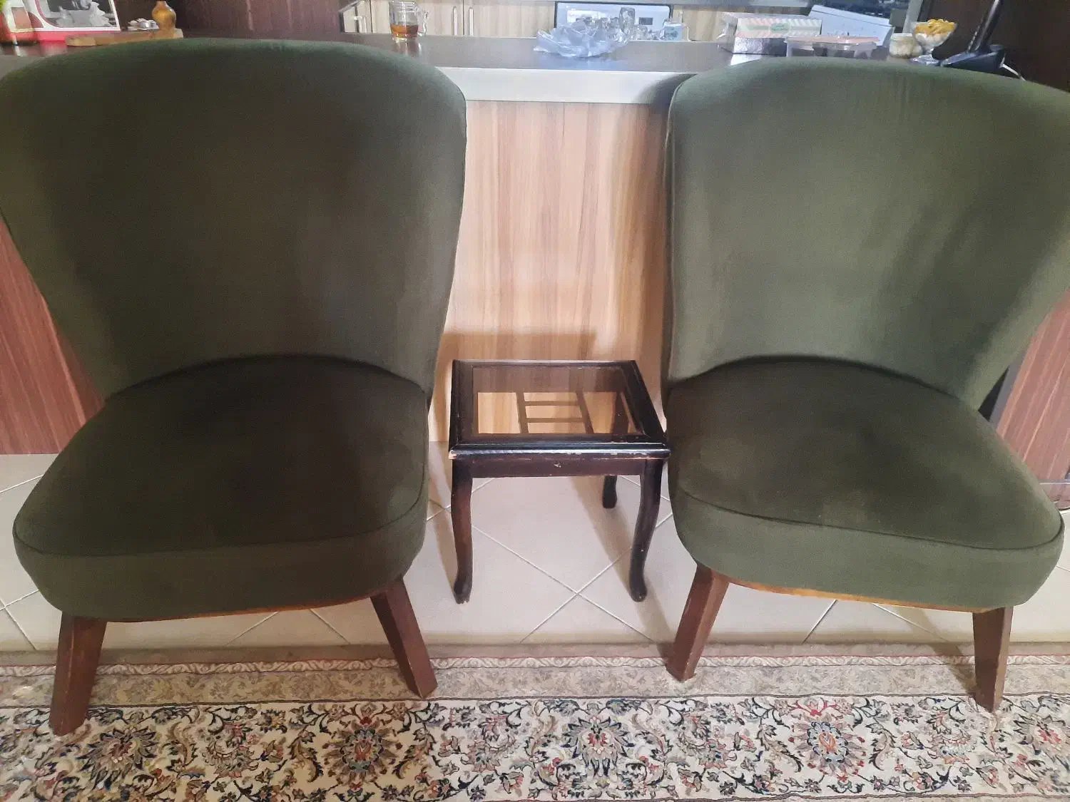 مبل دو نفره|مبلمان خانگی و میز عسلی|اصفهان, کوی شهید کشوری|دیوار