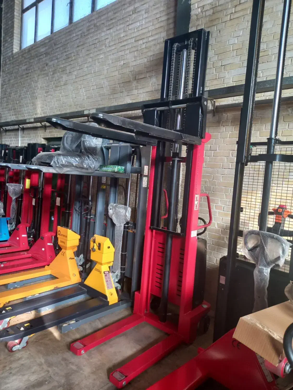 استاکر لیفتراک برقی جک پالت بر تجهیزات انبارداری|ماشینآلات صنعتی|تالش, تالش|دیوار