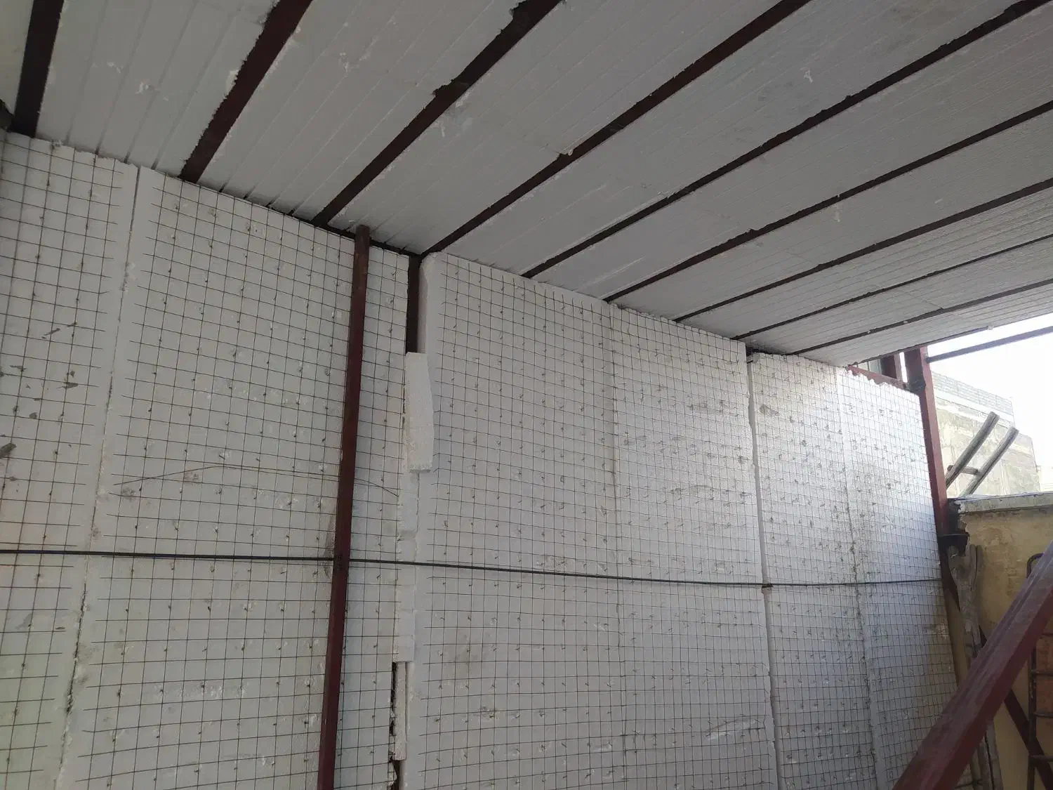 سبک سازی و سقف شیروانی|خدمات پیشه و مهارت|سنندج, |دیوار