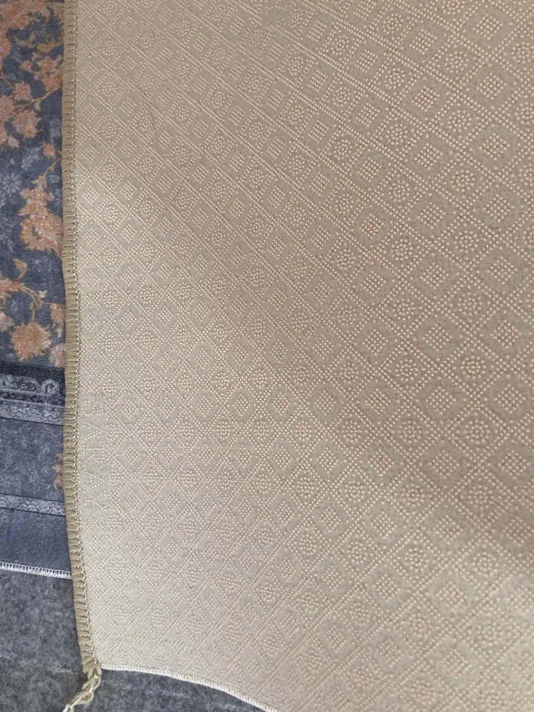 پادری نو نو|فرش|کرمانشاه, |دیوار