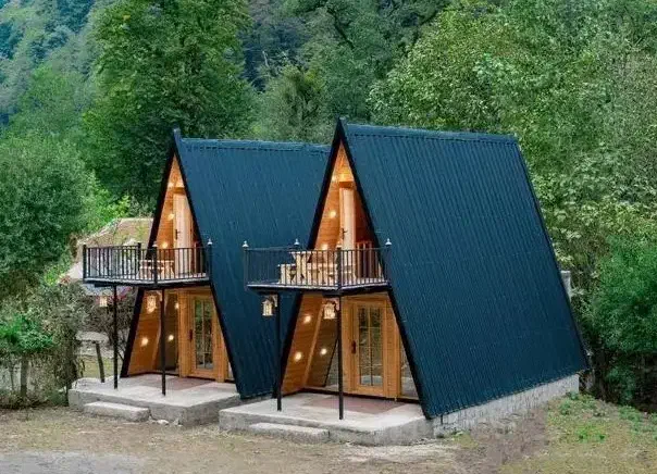 پیمانکاری کلبه چوبی کانادایی و سوئیدی و سوئیسی|خدمات پیشه و مهارت|شفت, |دیوار