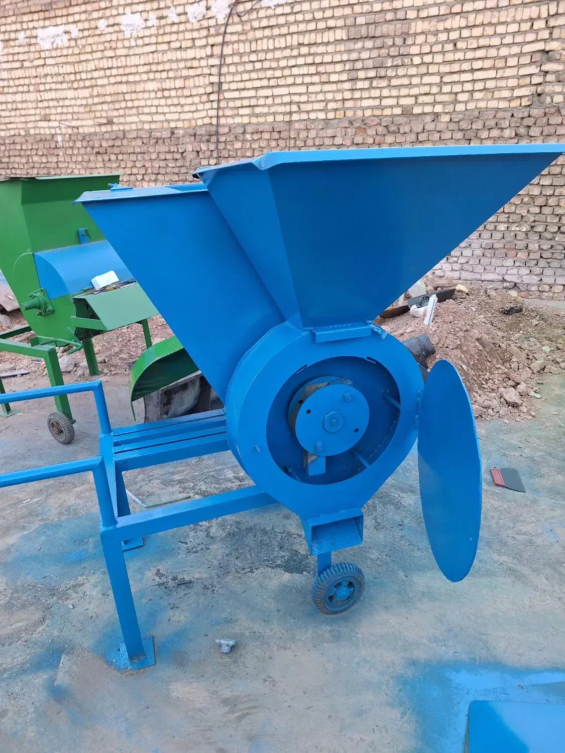 آسیاب و علوفه خردکن تراکتوری و برقی تکفاز و سه فاز|ماشین‌آلات صنعتی|خمینی‌شهر, |دیوار