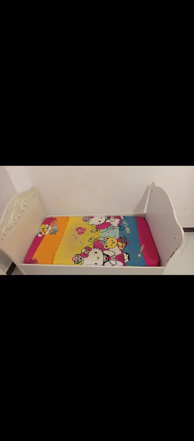 تخت کودک به همراه تشک|تشک تختخواب|تنکابن, |دیوار