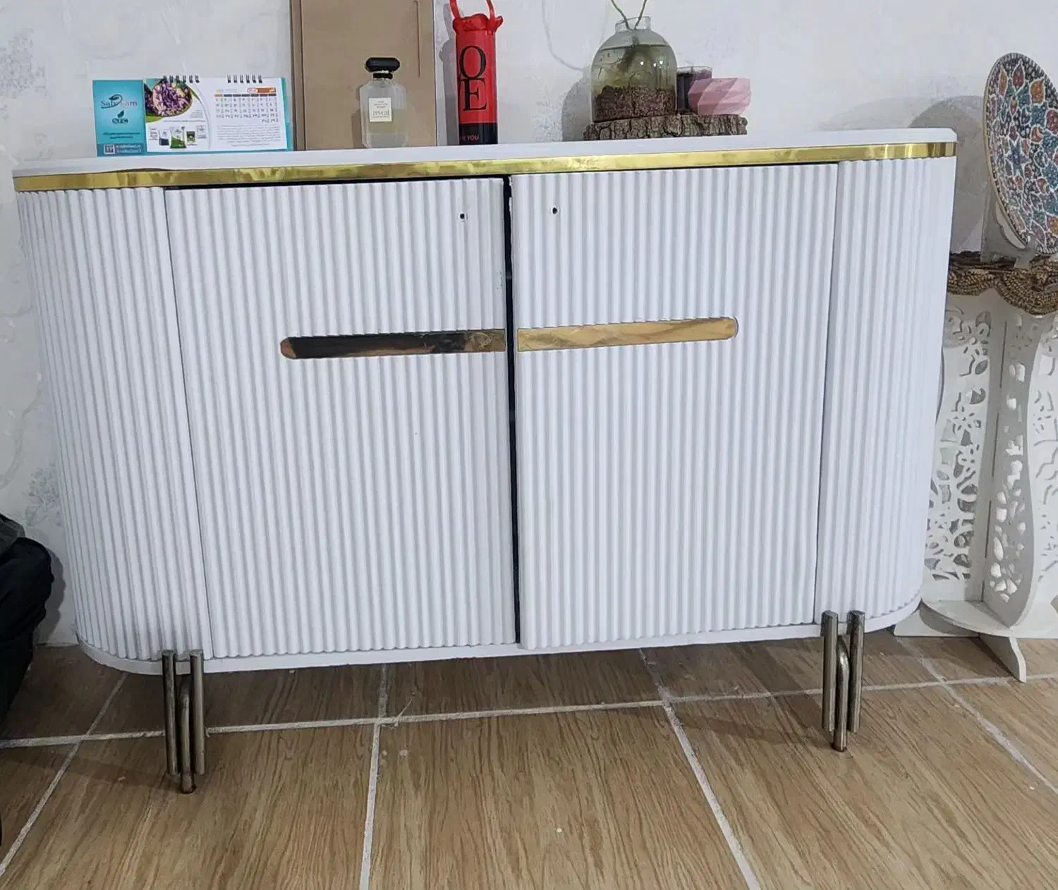 کنسول|بوفه، ویترین، کنسول|الشتر, |دیوار