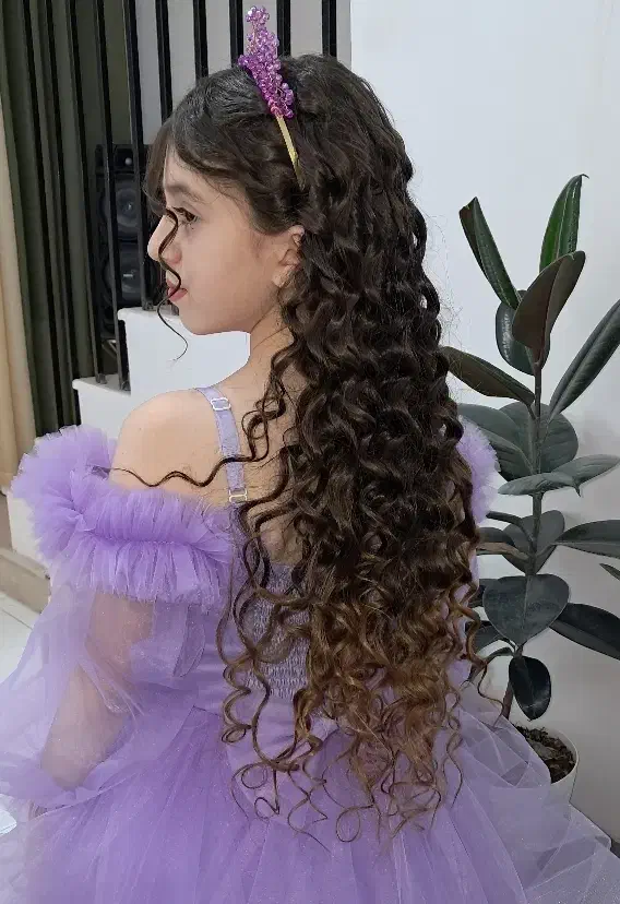 سالن زیبایی VIP دلسا (پکیج میکاپ شنیون فقط ۷۰۰ ت)|خدمات آرایشگری و زیبایی|تبریز, |دیوار