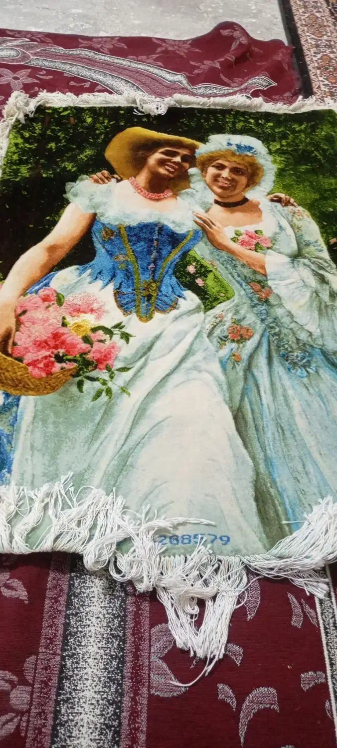 تابلو فرش دختر ان اشرافی|تابلو فرش|کرمانشاه, |دیوار