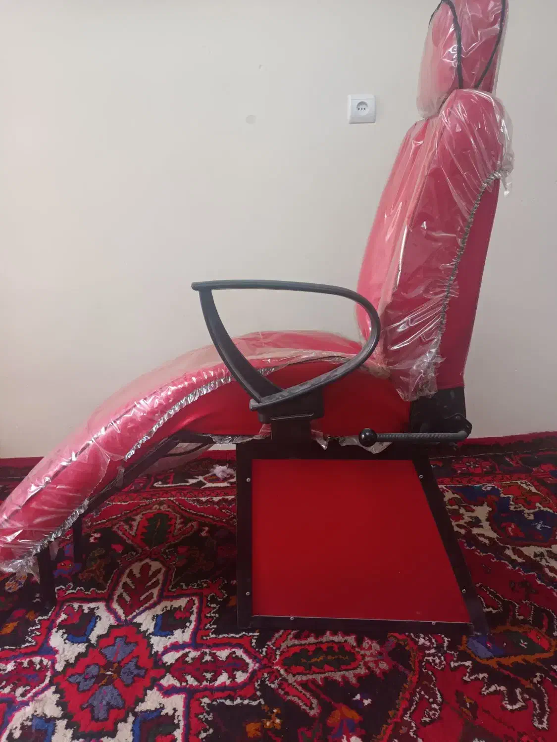 صندلی|صندلی و نیمکت|تبریز, |دیوار