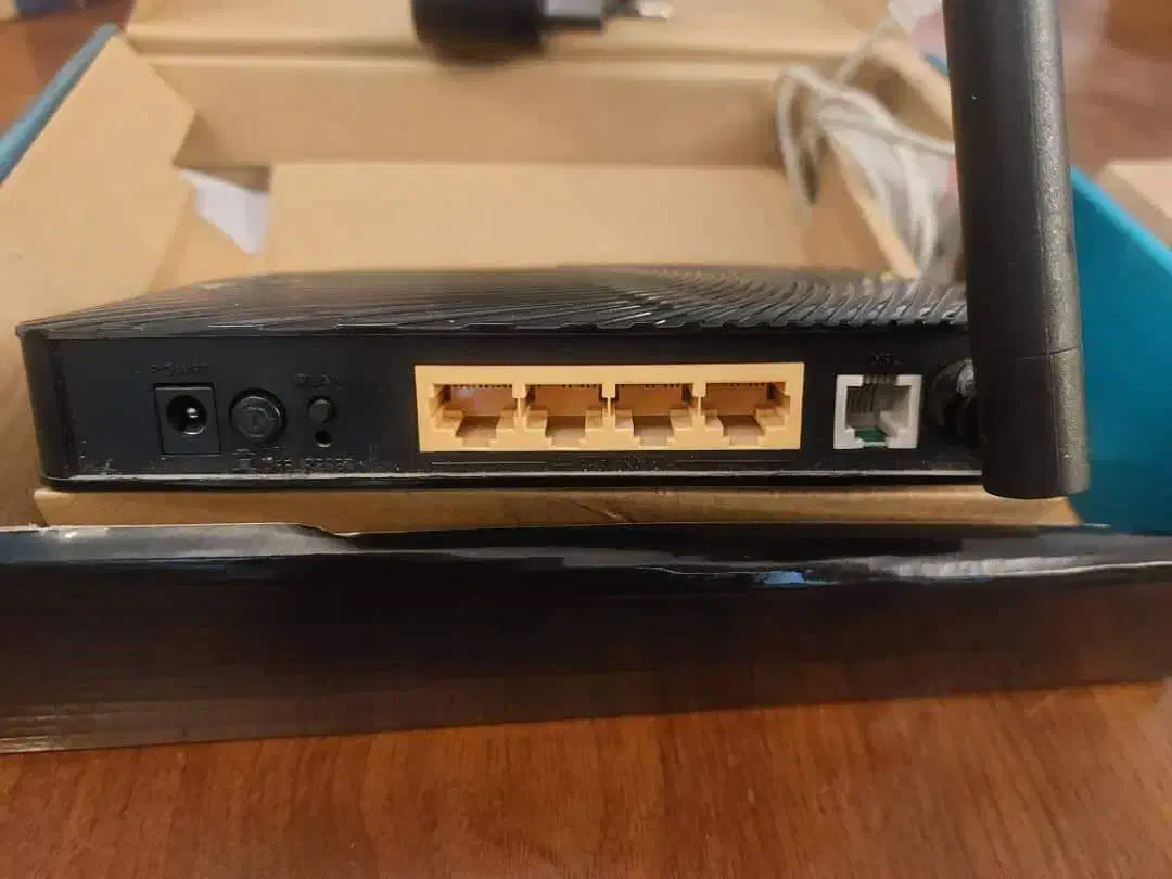 فروش مودم ADSL2+ Zyxel|مودم و تجهیزات شبکه|تهران, پونک|دیوار