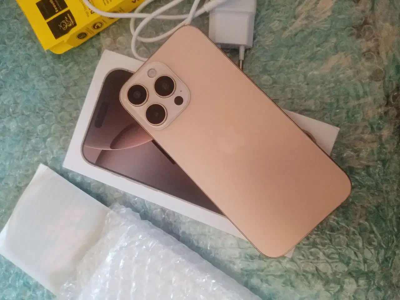 آیفون16promaxطرح|موبایل|تهران, گاندی|دیوار