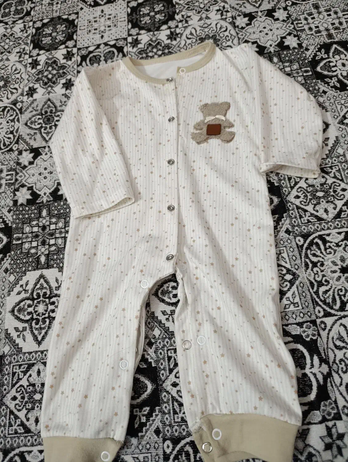 مقداری لباس نوزادی در حد نو دونه ای 35|لباس|پاکدشت, پاکدشت (مامازند)|دیوار