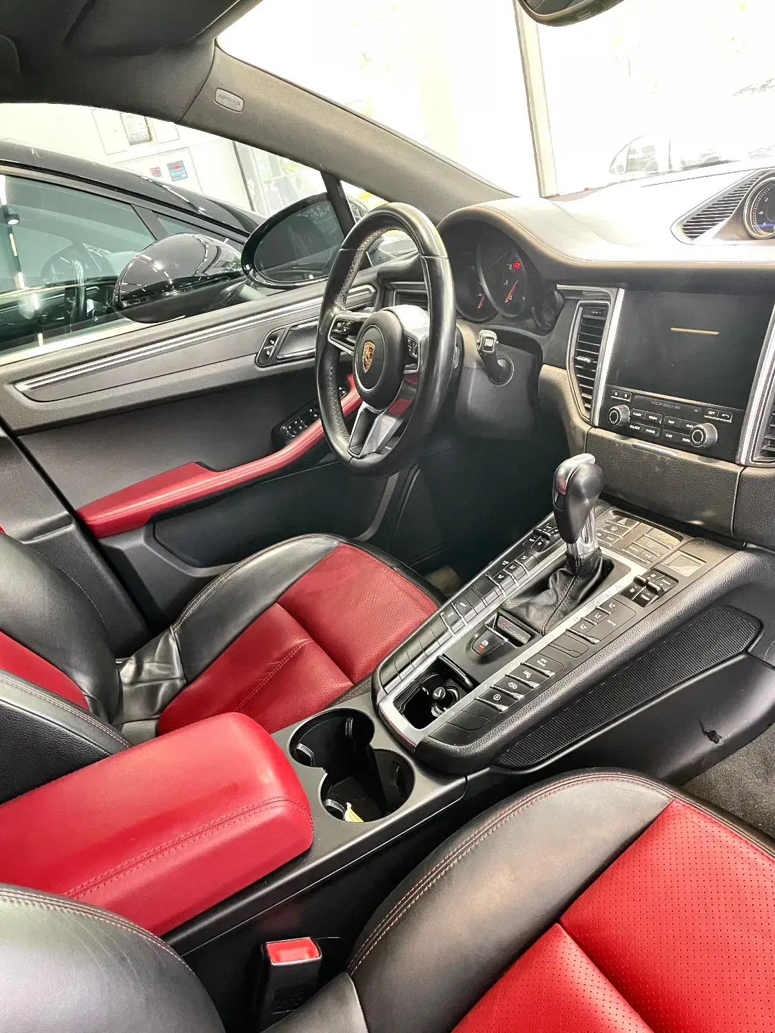 Porsche Macan|خودرو سواری و وانت|تهران, نیلوفر|دیوار