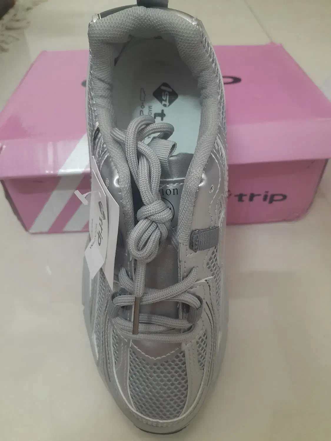 کتانی بالنسیاگای چینی شماره ۴۰|کیف، کفش، کمربند|قم, انسجام|دیوار