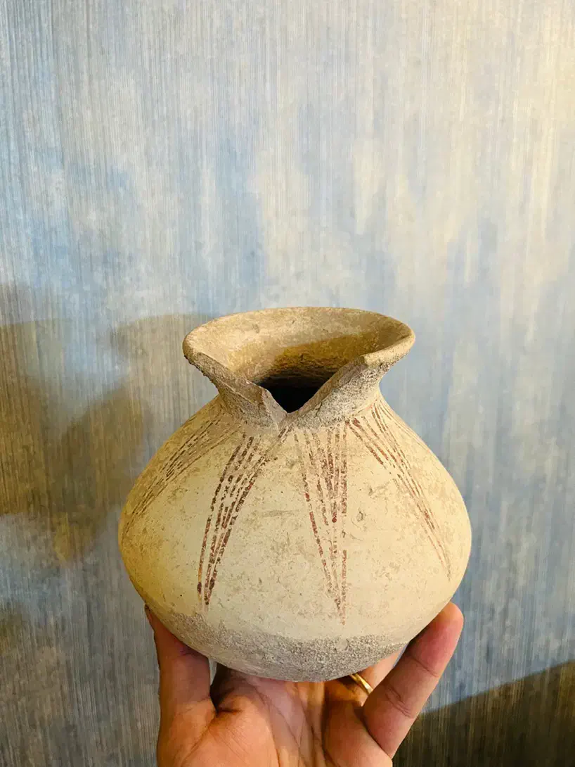 کوزه قدیمی|کلکسیون اشیاء عتیقه|اصفهان, جلالیه|دیوار