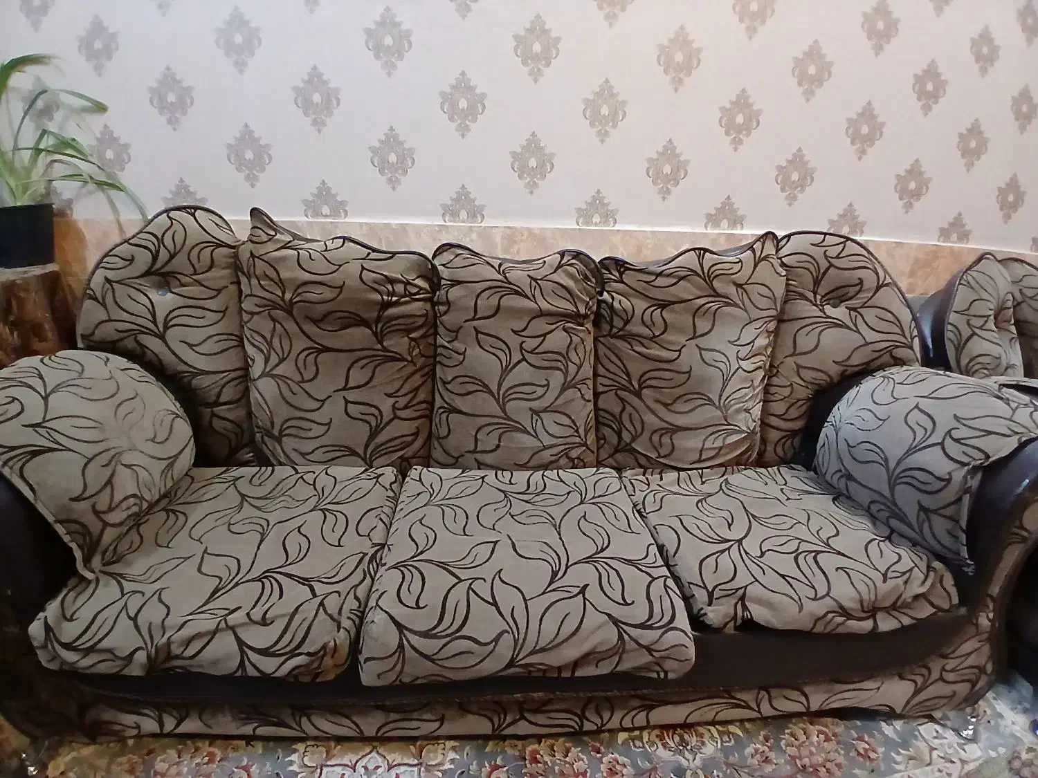 مبل|مبلمان خانگی و میز عسلی|سبزوار, هویزه|دیوار