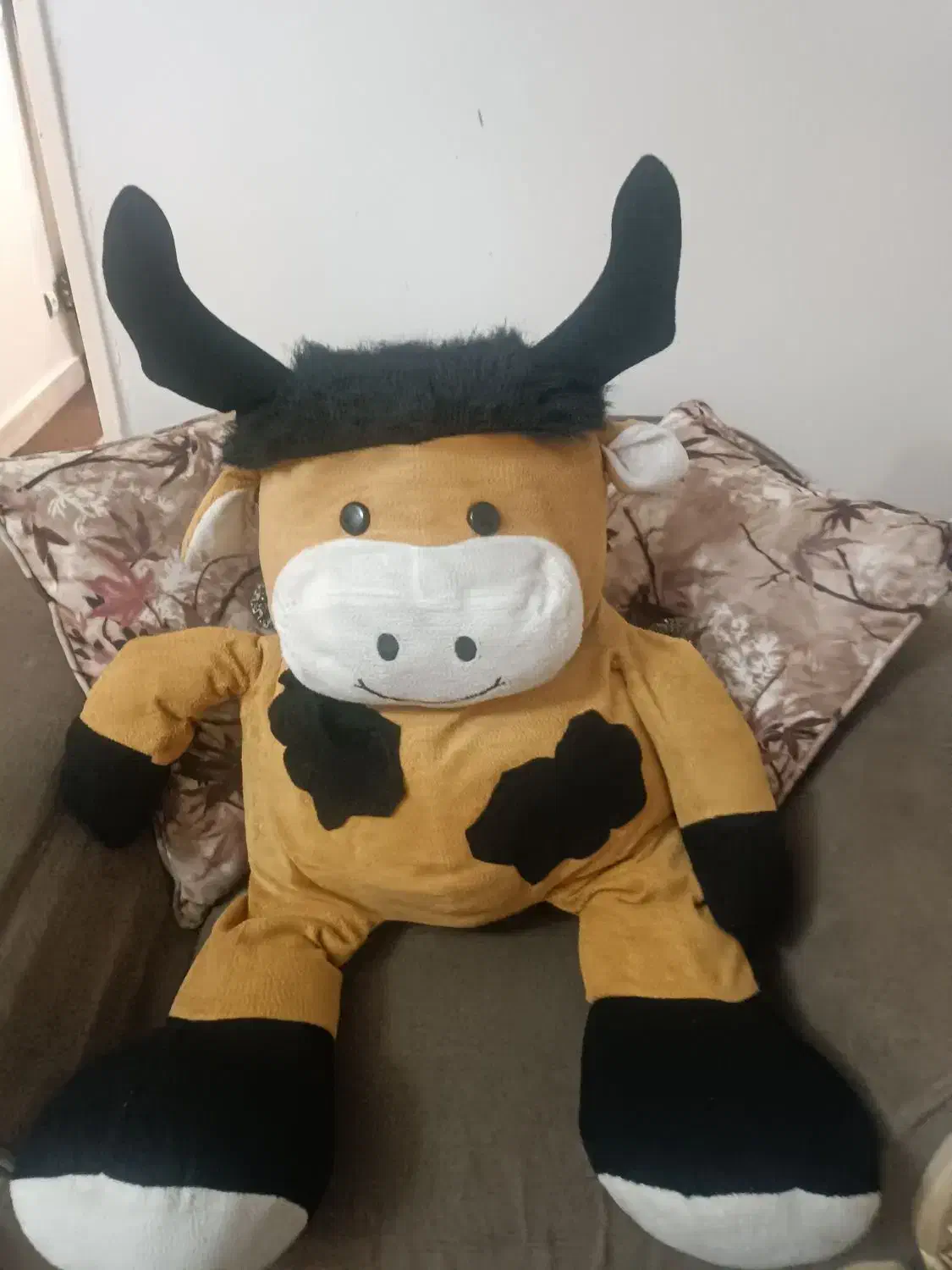 عروسک گاو|اسباببازی بچه|کرج, حصارک پایین|دیوار