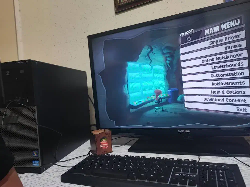 کامپیوتر با مانیتور بزرگ|رایانه رومیزی|بوشهر, |دیوار