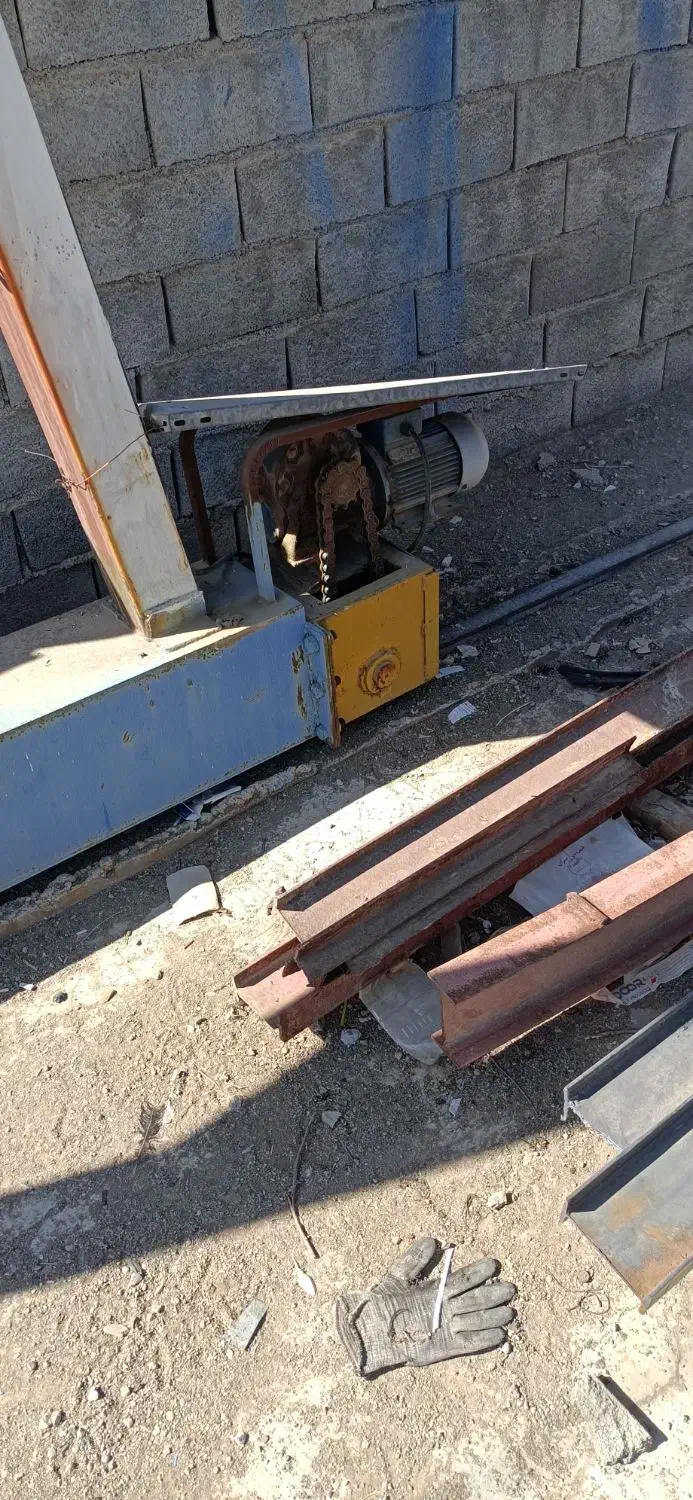 جرثقیل دروازه ای|ماشینآلات صنعتی|شهرکرد, |دیوار