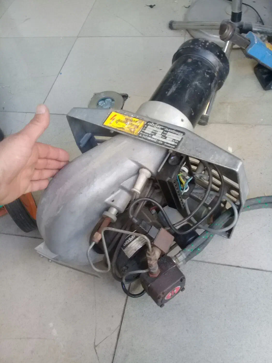 مشعل گازوئیل آلمان|آبگرمکن، پکیج، شوفاژ|اسلامشهر, مظفریه|دیوار