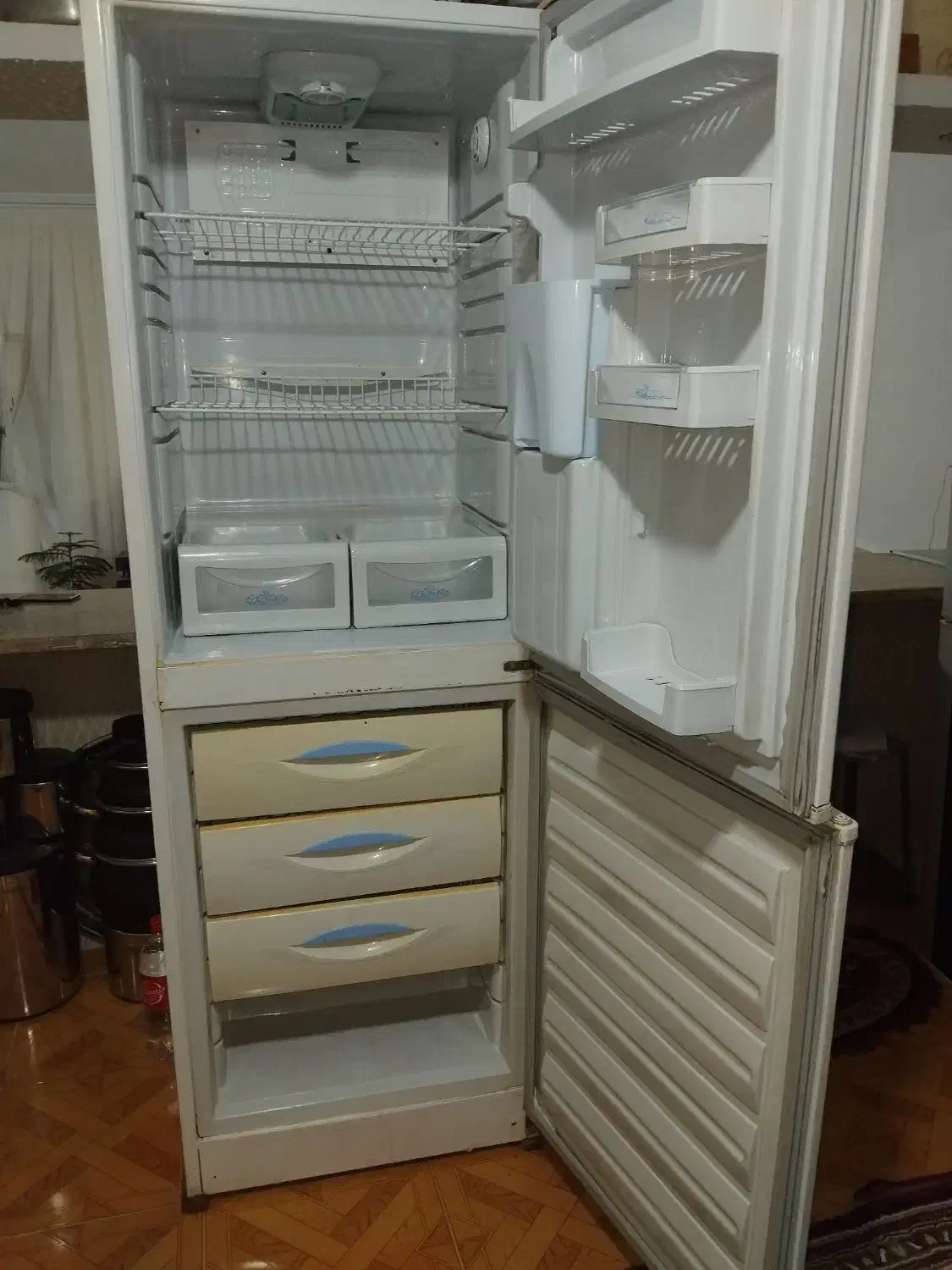 یخچال فریزر|یخچال و فریزر|شادمهر, |دیوار