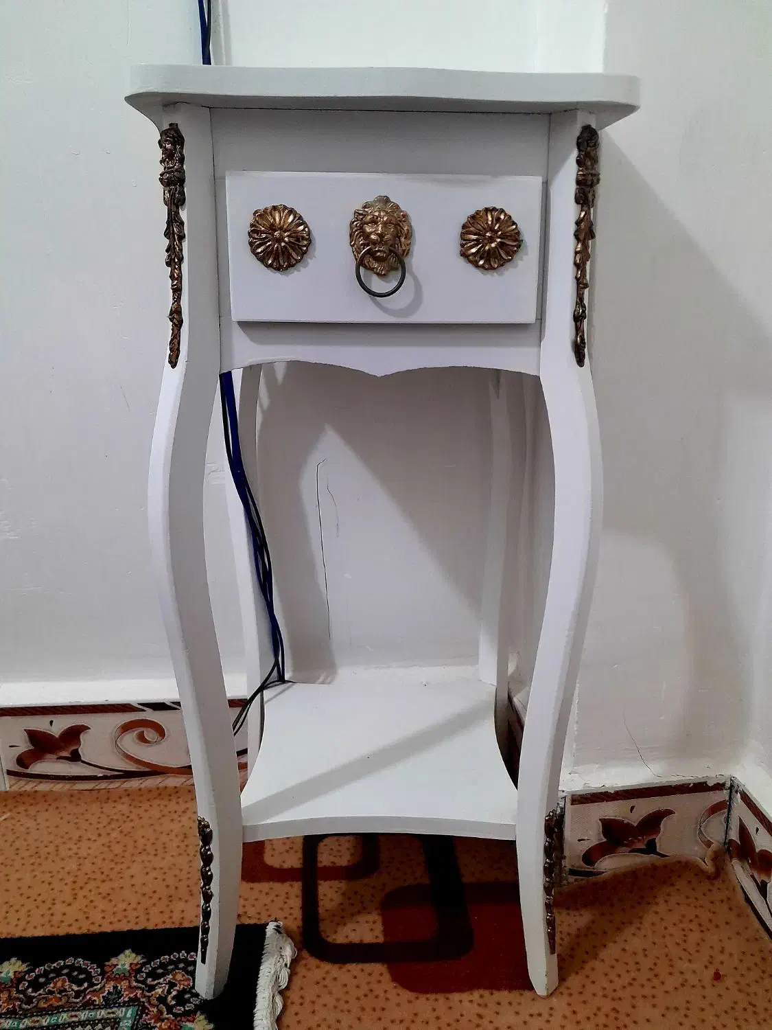 میز تلفن|میز تلفن|نهاوند, |دیوار