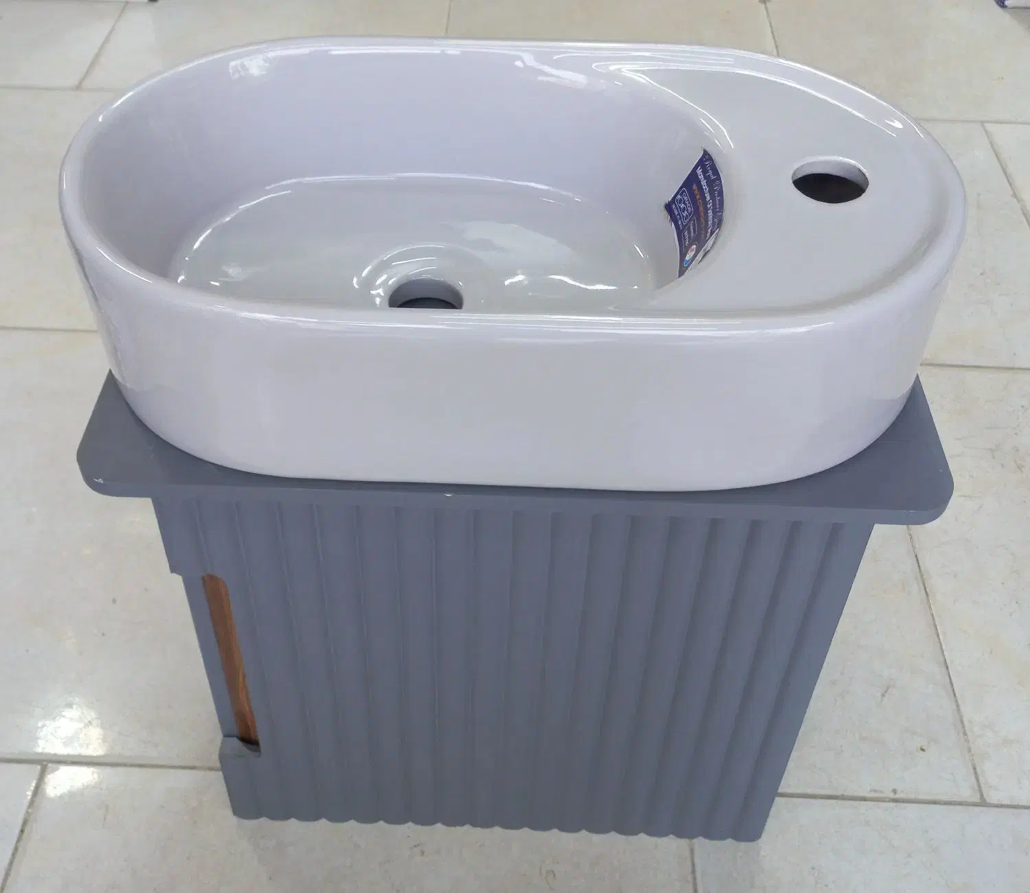 روشویی کابینتی|لوازم سرویس بهداشتی|نیشابور, خط کاشمر|دیوار