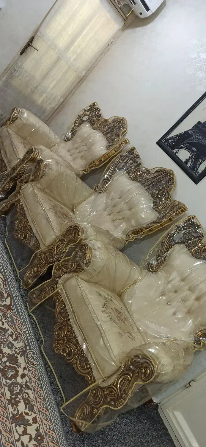 مبل سلطنتی نه نفره|مبلمان خانگی و میز عسلی|اهواز, پردیس|دیوار