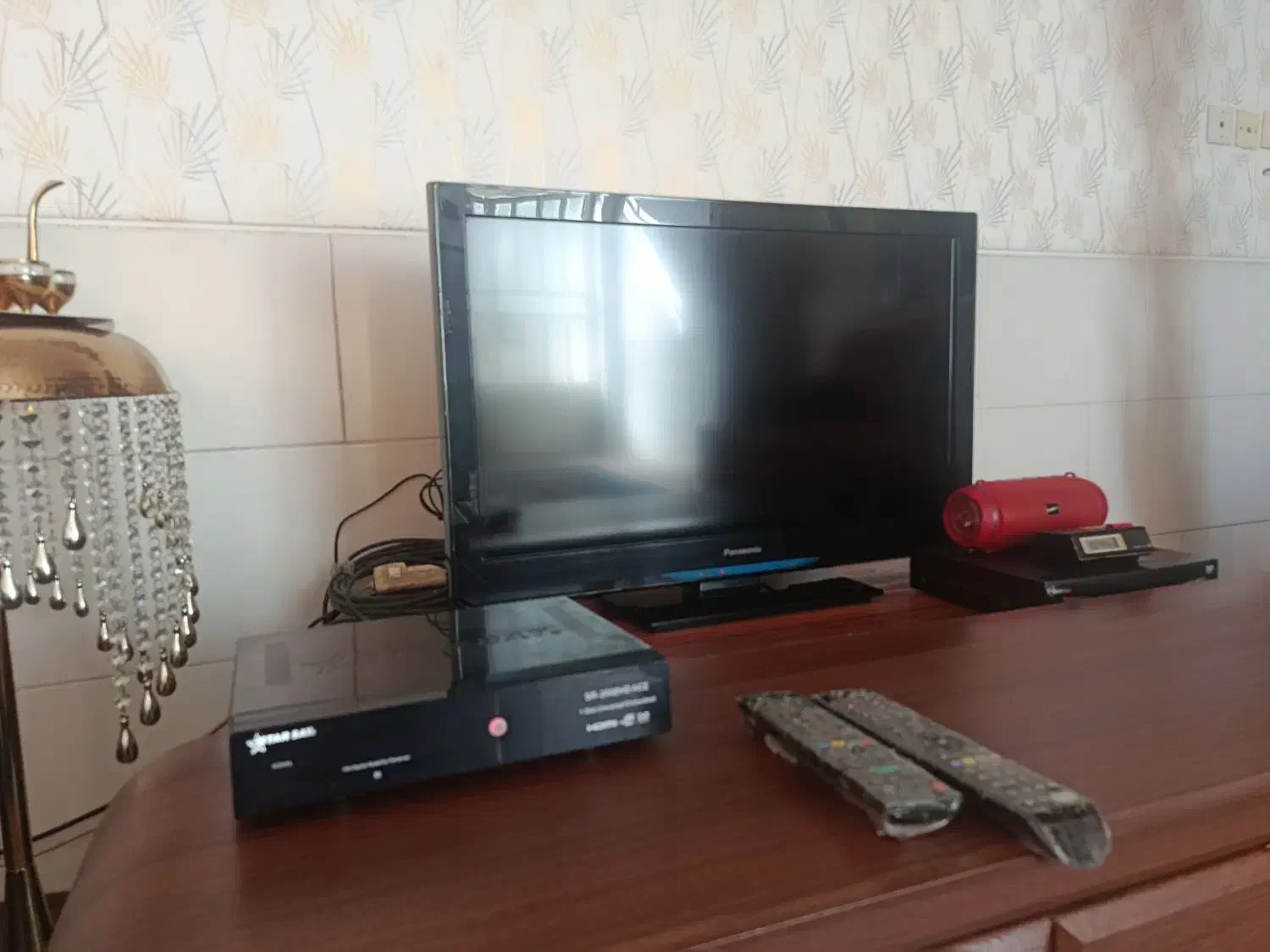 ال سی دی32|تلویزیون و پروژکتور|شیراز, دست خضر|دیوار