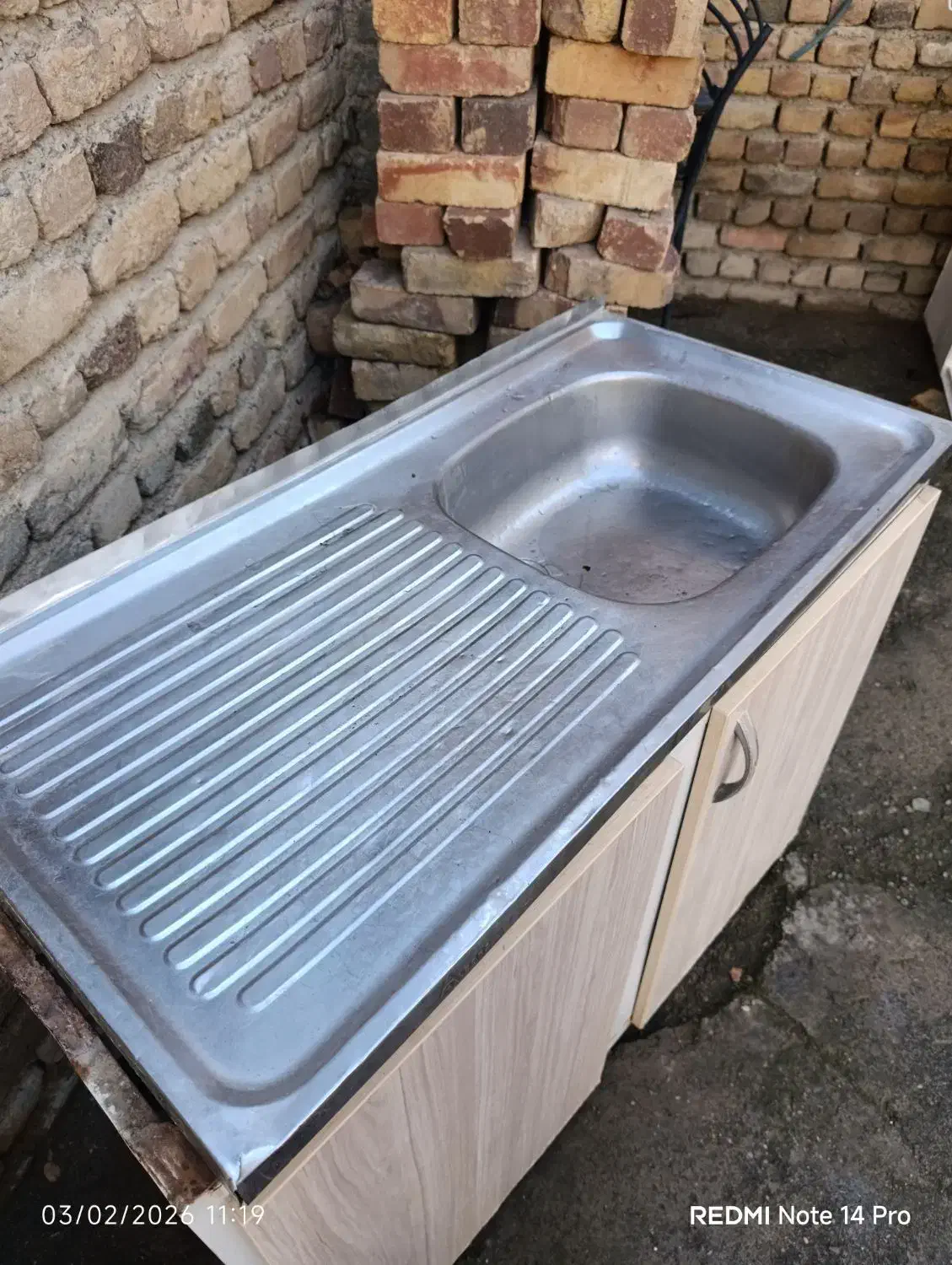 سینک وکابینت|مصالح و تجهیزات ساختمان|نوشین شهر, |دیوار