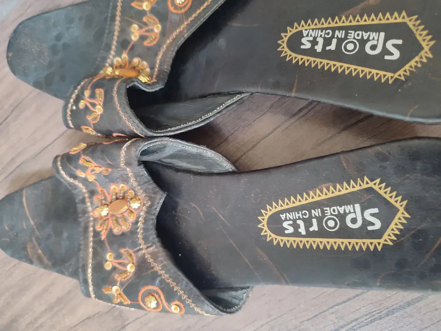 صندل روفرشی|کیف، کفش، کمربند|اصفهان, شاه پسند|دیوار