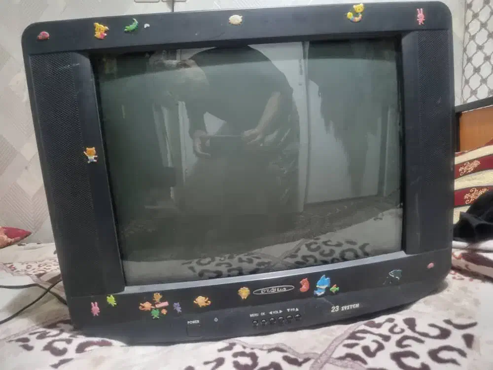 تلویزیون ۲۱ اینچ|تلویزیون و پروژکتور|کرج, شهرک فهمیده|دیوار