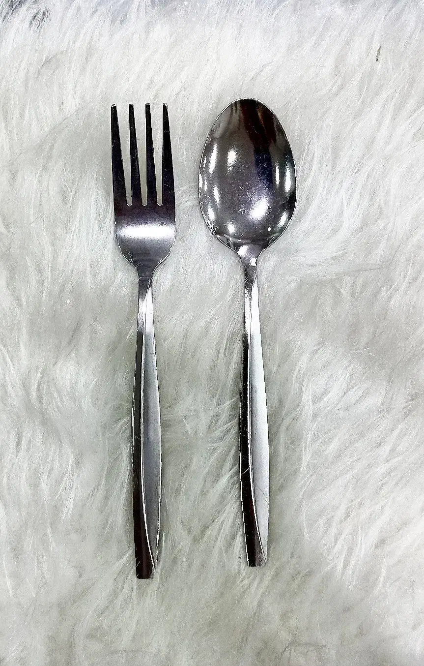 قاشق چنگال 42 نفره خارجی خردکن قابمله سرخ کن اتو|ظروف سرو و پذیرایی|قم, علی آباد سعدگان|دیوار