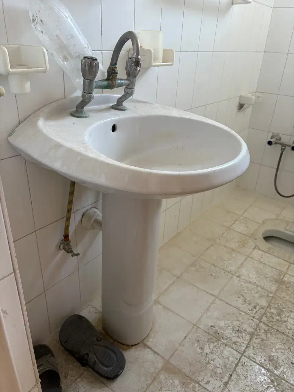 کابینت و سینک روشویی|لوازم سرویس بهداشتی|بجنورد, |دیوار