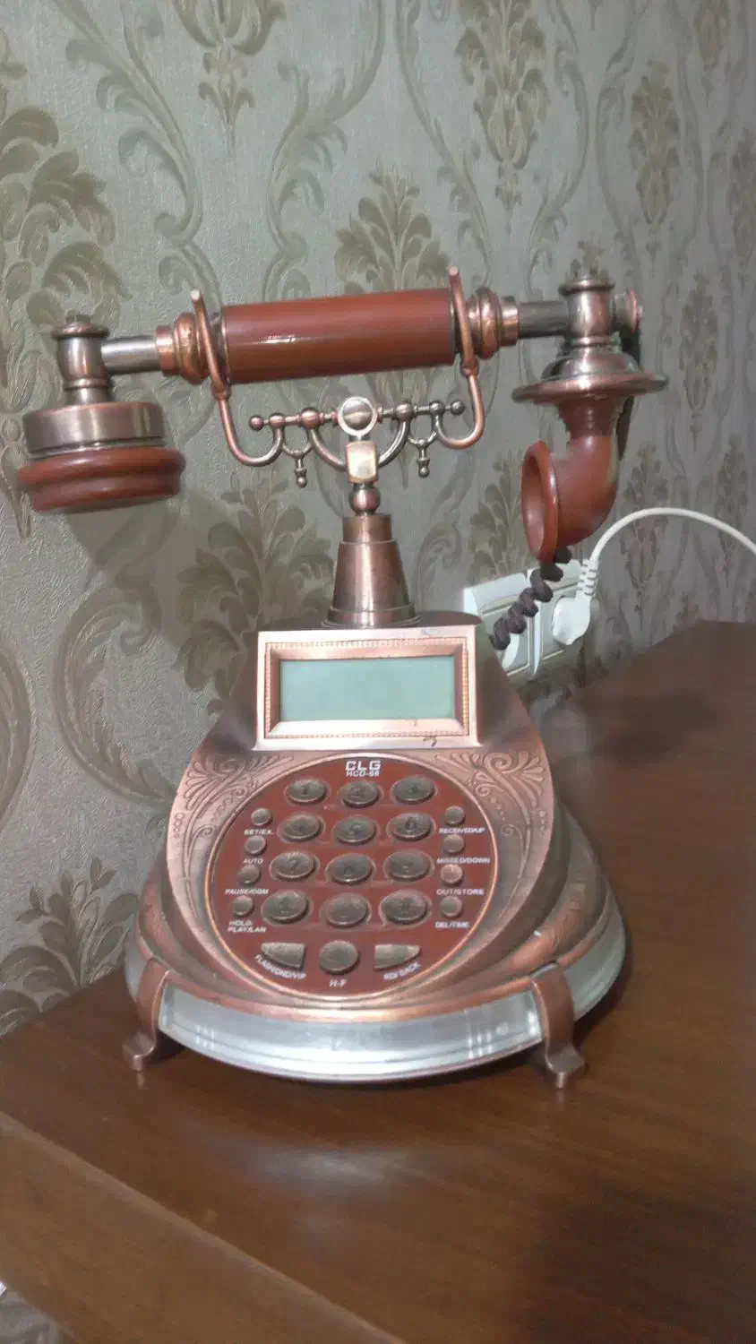 تلفن دکوری شیک سلطنتی|تلفن رومیزی|شهریار, شهرک وائین|دیوار
