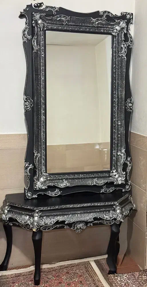 آینه شعمدان|آینه|ورامین, ورامین|دیوار