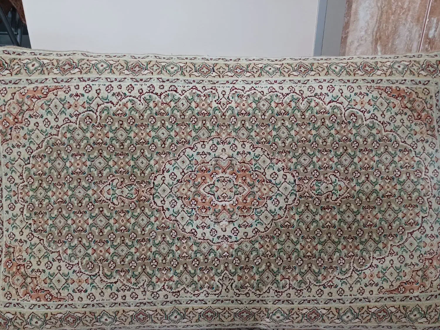 ۶ عدد پشتی|پشتی|دهگلان, |دیوار