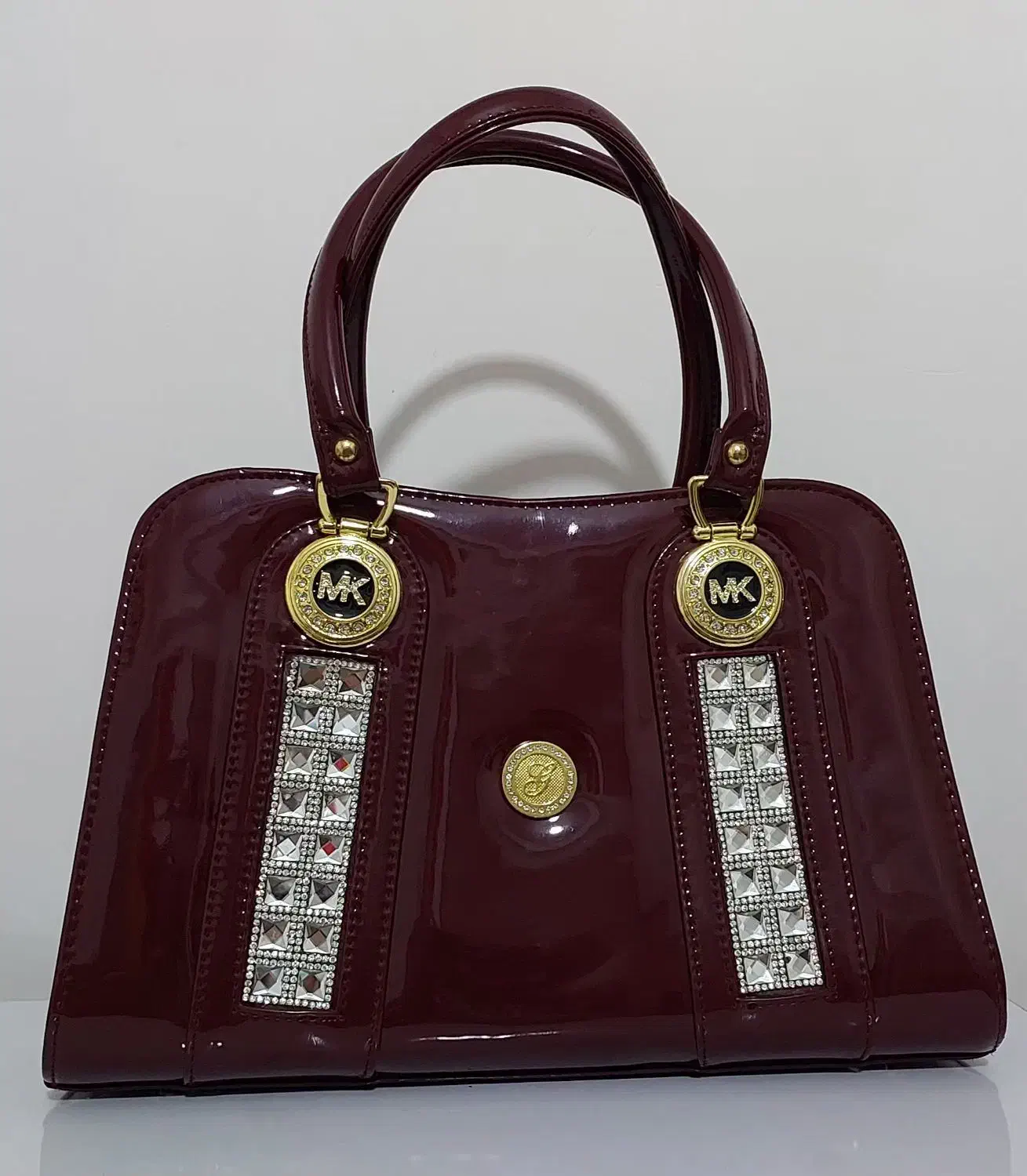 کیف|کیف، کفش، کمربند|گرگان, |دیوار