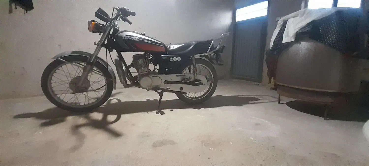 موتور ۱۲۵ مدل ۸۸ مدارک تکمیل بجز کارت سوخت|موتورسیکلت|قائن, |دیوار