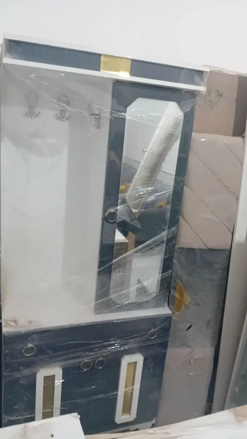 جاکفشی|جاکفشی، کمد، دراور|زابل, |دیوار